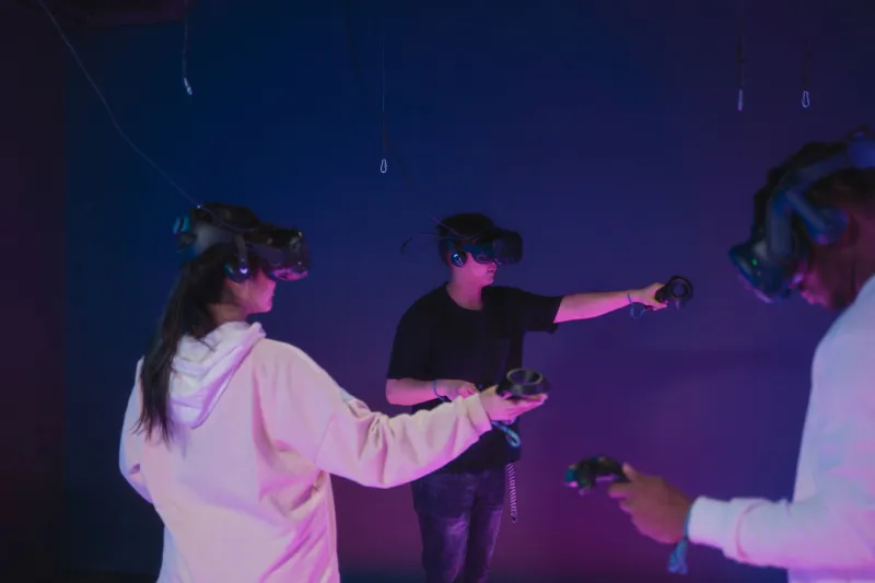 Promised the Future, Delivered an Empty Room: The Collapse of VR's Social Dream